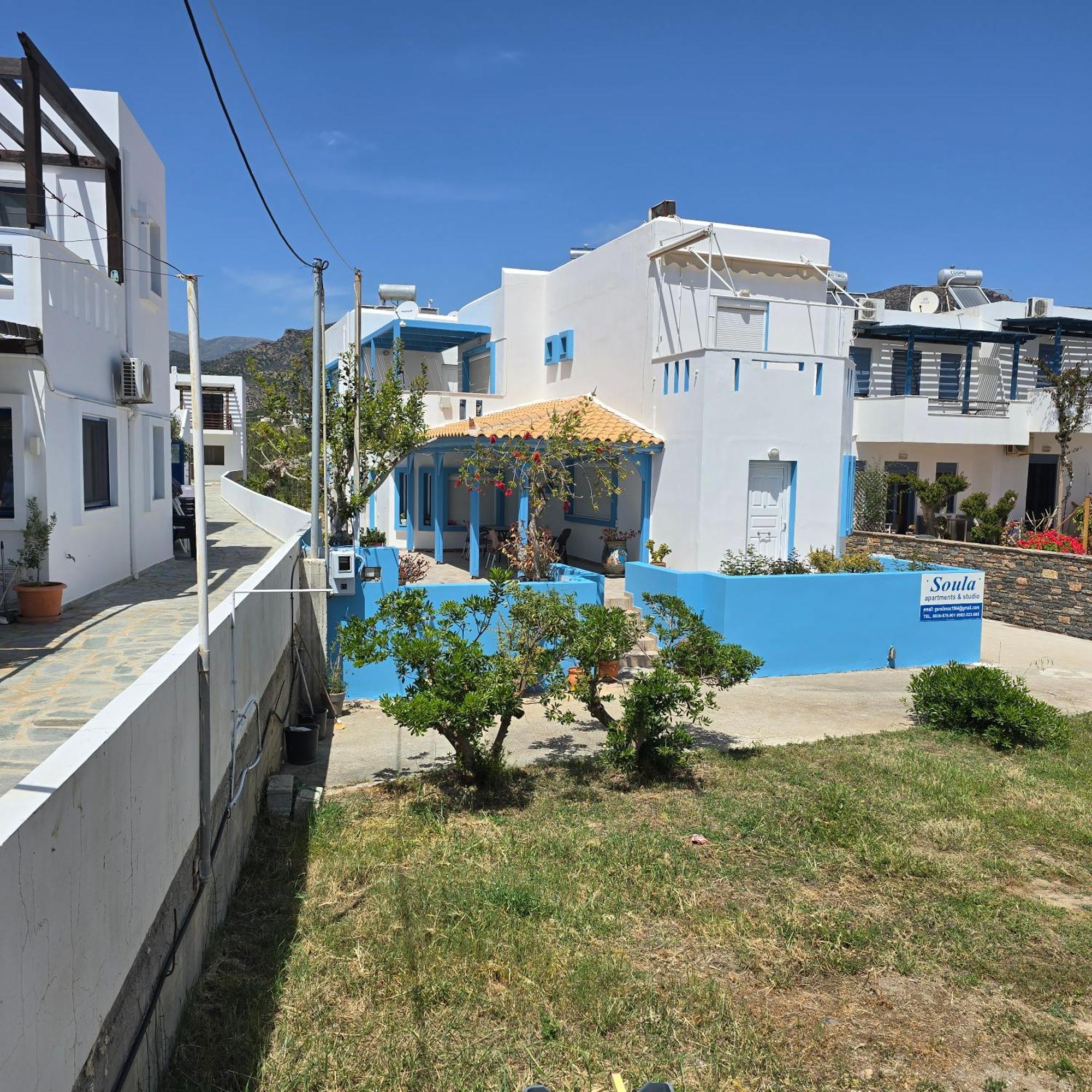 Soula appartments Makrýgialos Exterior foto